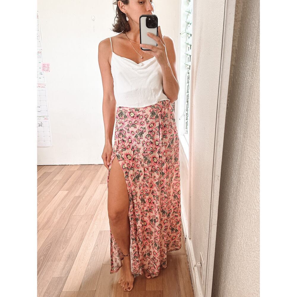 Tori Praver Cactus Flower Orchid skirt Size 2 - Picture 11 of 11
